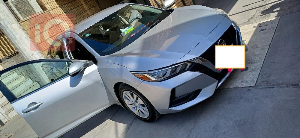 نيسان سنترا